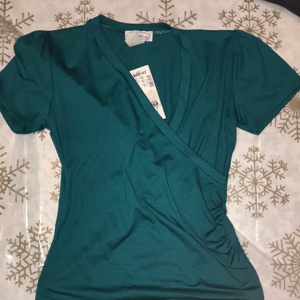 Gorgeous Teal Green Colored Top (NEW)!